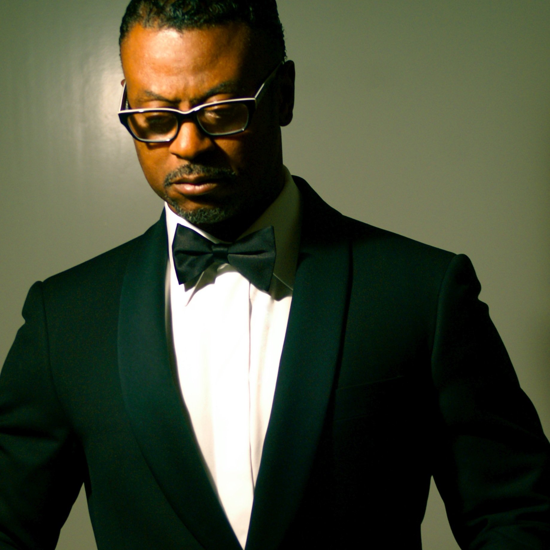 Jbeefilm's profile picture. Jaymes Butler is an international Actor working in Europe & the US . He has performed on T.V. and film in the German Language as well. Check out his IMDB