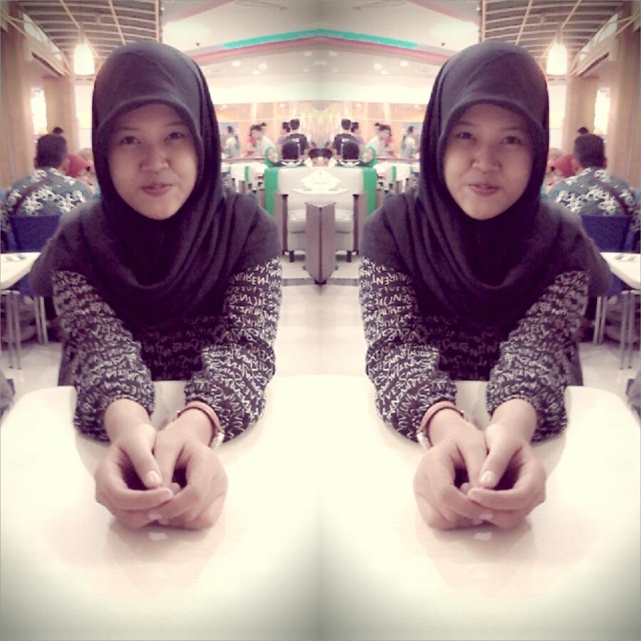 IndahCha's profile picture. Parents♥||Little Angels Fam's (LAF) || Pin : 7D683064 || Wechat : Indah khairunisa || Ig : Indahk128 || ask.fm : @khairunisa128