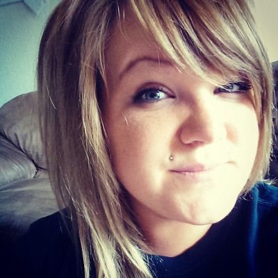 Assitant Manager - Artist - Graphic Designer - Optimist - In love with a Firefighter