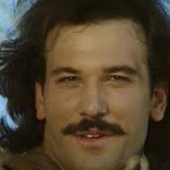 vy_yavuz's profile picture. 