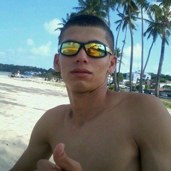 instagram @ayrtonyan sdv '