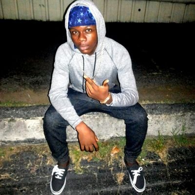 fuck y'al if u doubt me?  ama black piece of trash and I say it proudly?... tell these people something they dont know about me.?....the name z giddy?