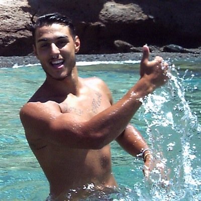 Samucl96's profile picture. Link in comment section