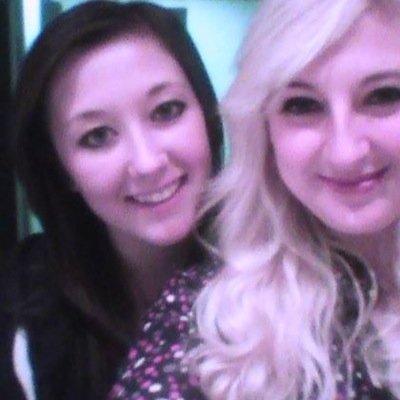 RockAndRosie_x's profile picture. I am strange. :)