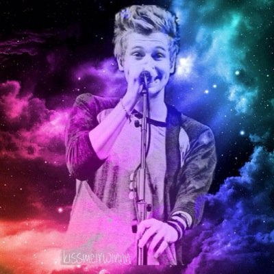 bubblegum_con's profile picture. @punkrockashtxn back up account incase i lose it :)