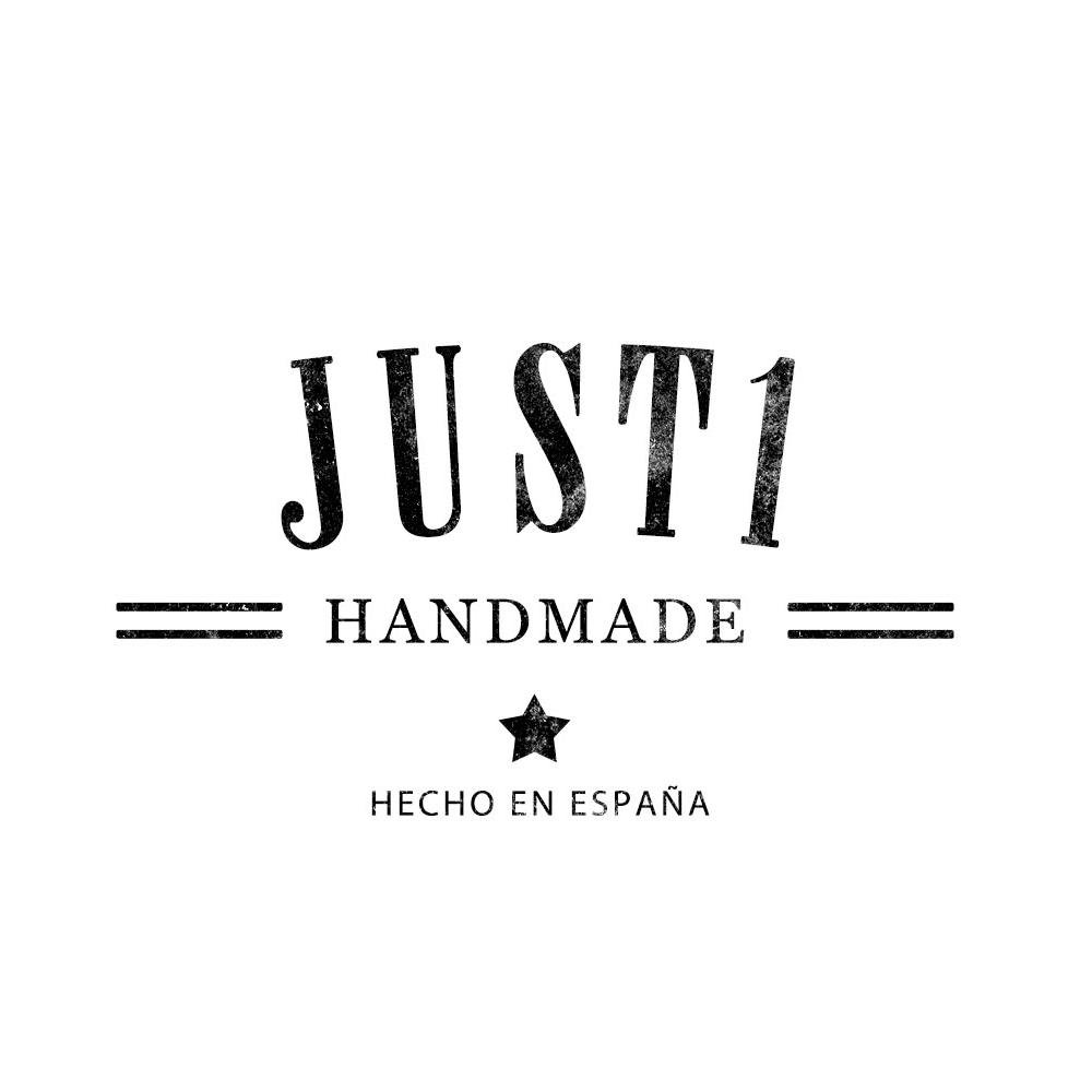 JUST1-Handmade nace con el objetivo de ofrecer piezas exclusivas hechas totalmente a mano a precios asequibles