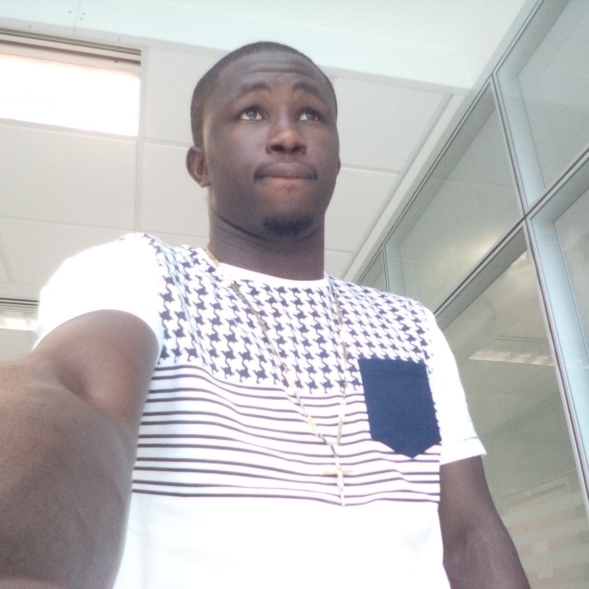 i'm me...WAD ELSE? You know say money no be problem