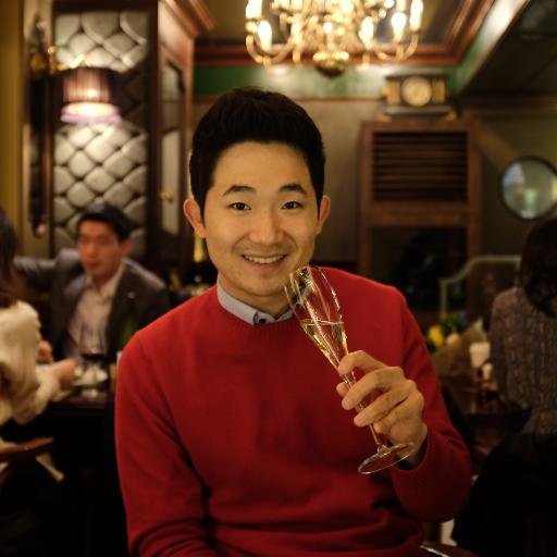 dxbcshin's profile picture. 👨‍👩‍👧‍👦 Father of Euan and Yura
🛒 Asian market @1004gourmet
☕ Specialty coffee @kaffebloom
🧴 K-Beauty @lamisebeauty
🍔 Burgers @ugly.burger