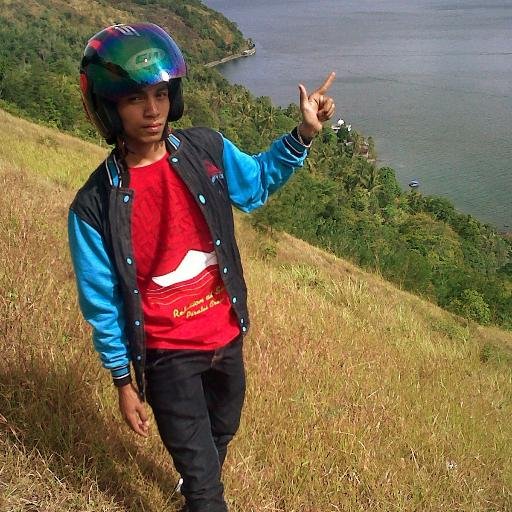 Gyman_Padlaw's profile picture. Cintamu itu. Masa bodoh.