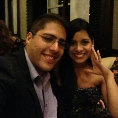 Hija del Dios altisimo!! mami de Hannah! Adoradora, esposa de Daniel, hija, hermana, tia, musico... Creo firmemente que EL CIELO GOBIERNA EN MI PAIS
