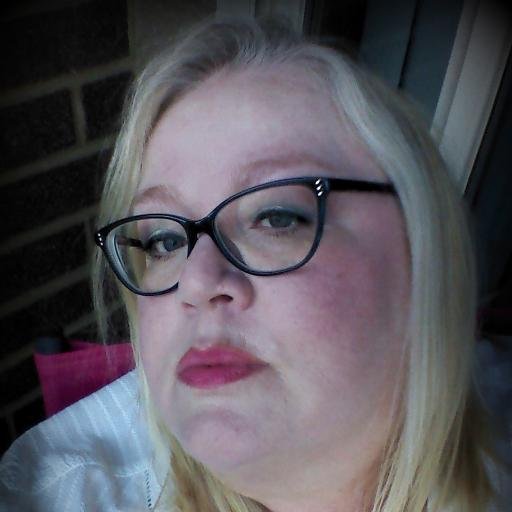 margiemax's profile picture. Artist. Writer. Dreamer. Independent Thinker. Lover of art and design.