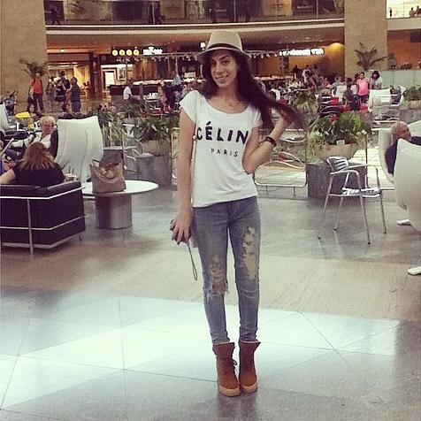 A girl should be two things: CLASSY&FABULOUS - Coco Chanel