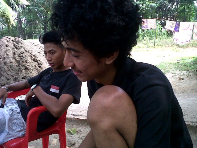 aku anak mrdeka biarpun tak berpunya tapi merasa kaya !!-I Wana be I-Lead guitars in @SoulOfReggae_ (y)