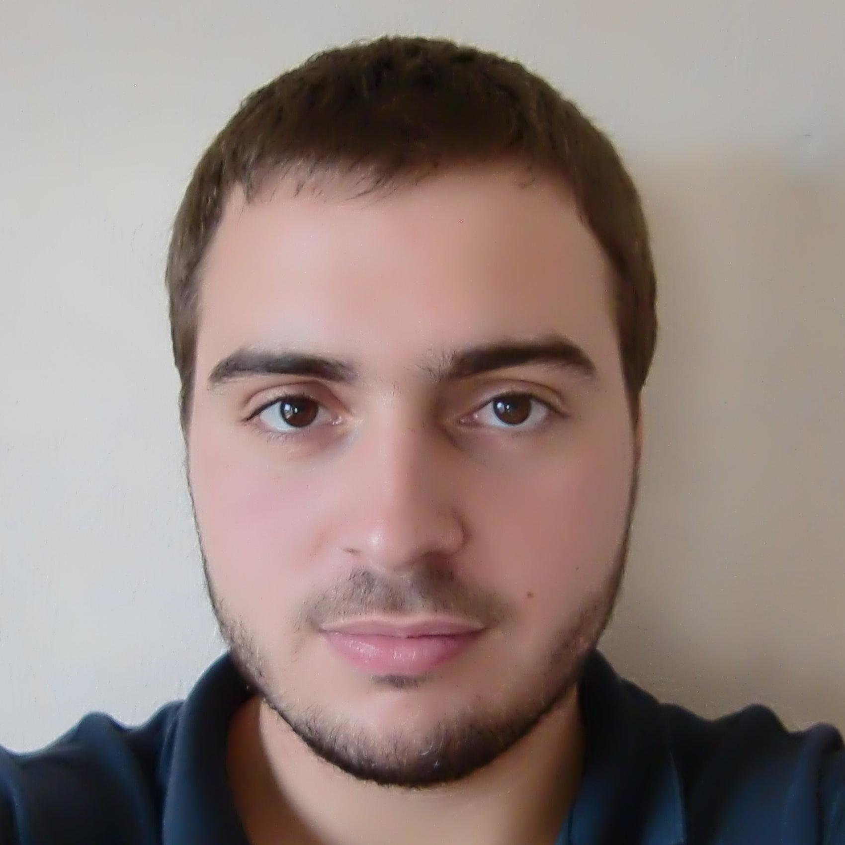Consultant Apache Cassandra.