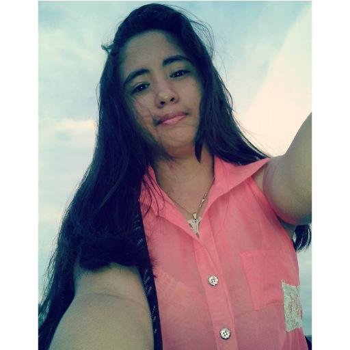 20|8 Baca Creyendo & cumpliendo
 amando & sonrriendo
 curando & durando ♡ TE AMOO MI NEGRO
♥Follow me and FollowBack†
