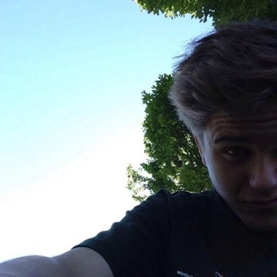 imhorribIe's profile picture. 