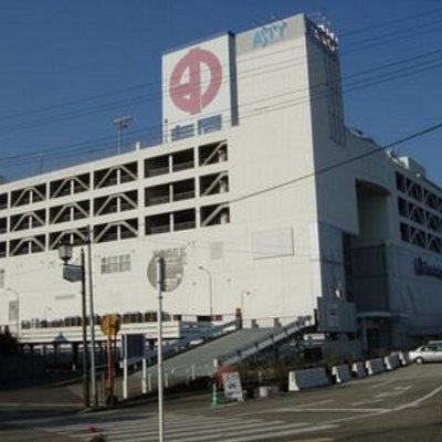 タルボ モラージュ菖蒲 埼玉県久喜市 スーパーマーケットのヨークマート ホームセンターのナフコ ペットのコジマ マタニティの西松屋 100円ショップのダイソー等々 客的には値段 ﾃﾞｻﾞｲﾝや質 量販店と専門店 欲しい商品をガチに選べるが 出店を
