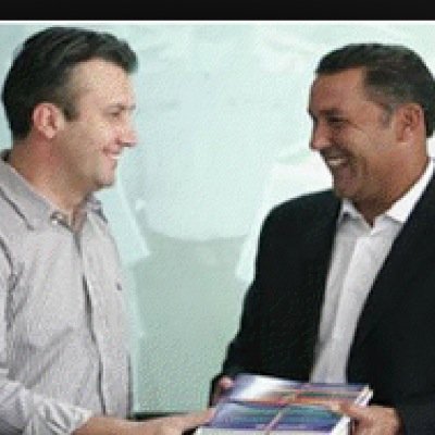 Mecanico, tira piedras, no guardo cobres en el banco menos brollos