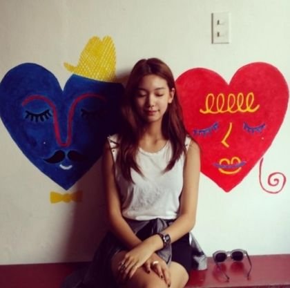 Real lee ho jung's Twitter  ( @hl7989 )                           lee ho jung's Instafram  ( @hooly608 )  안녕하세요, 모델 이호정봇입니다. 많은 팬분들, 봇분들 다가 와주세요.