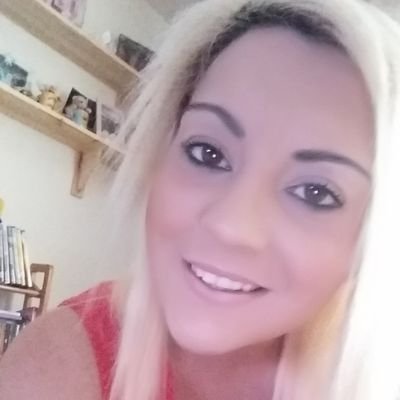 x_naomi_x13's profile picture. inperfection is beuty  never be afraid to be yourself  instagram: naomi481