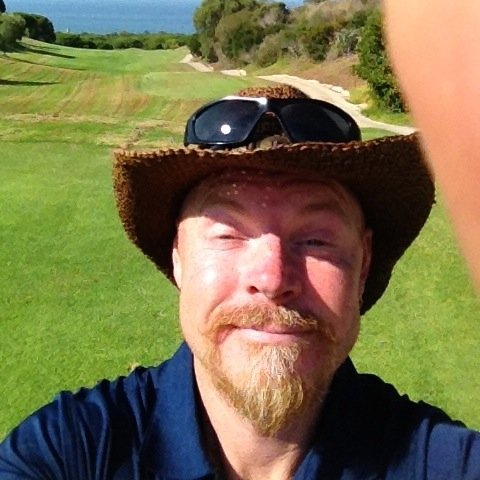 Hockey ligger i ryggmargen. Brenner i deg til den dagen du dør. love it forever .... then back again........ all eternity