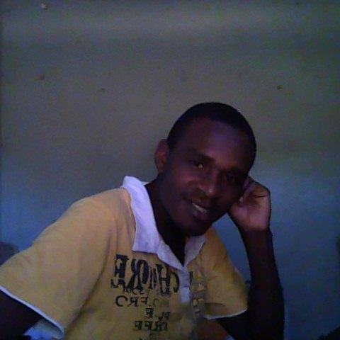 I rarely miss out on followers, Follow-back will always follow-back. Digital Marketing Specialist. Owner of https://t.co/RAP1iZrNcK  #Webdesigner #SEO #Digital