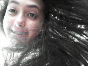 Aqui vengo a decirte que tequiero mucho y te aprecio demasiado, polly teamo :* Aqui; @jhoselynReimi_