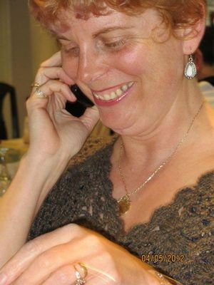 HollandsRuth's profile picture. Writes about life lived on three continents and in two dimensions. Always exploring the boundaries of consciousness, culture, and love in the search for Truth.