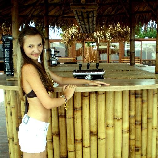 any_hun's profile picture. 