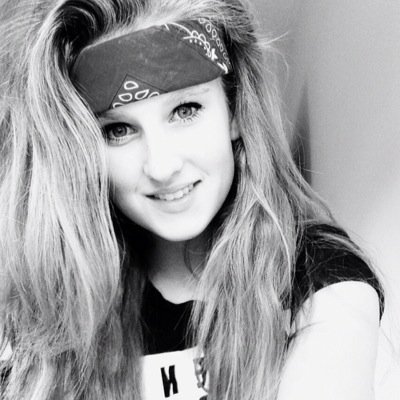 ❤️Janoskianator0/5 Real girls eat cake❤️ 5sos fam 0/4 Are you a dickhead?!