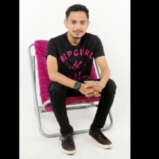 ArisLetik's profile picture. AH