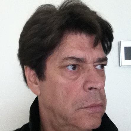 Perom_HongKong's profile picture. O Seu Braço Direito Na China