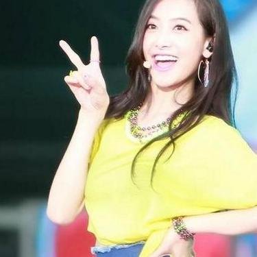 f(x) // TVXQ // Vixx / exo // shinee //  ( Jung Soojung , Jung Yunho , Jung jessica , & Jung taekwoon )