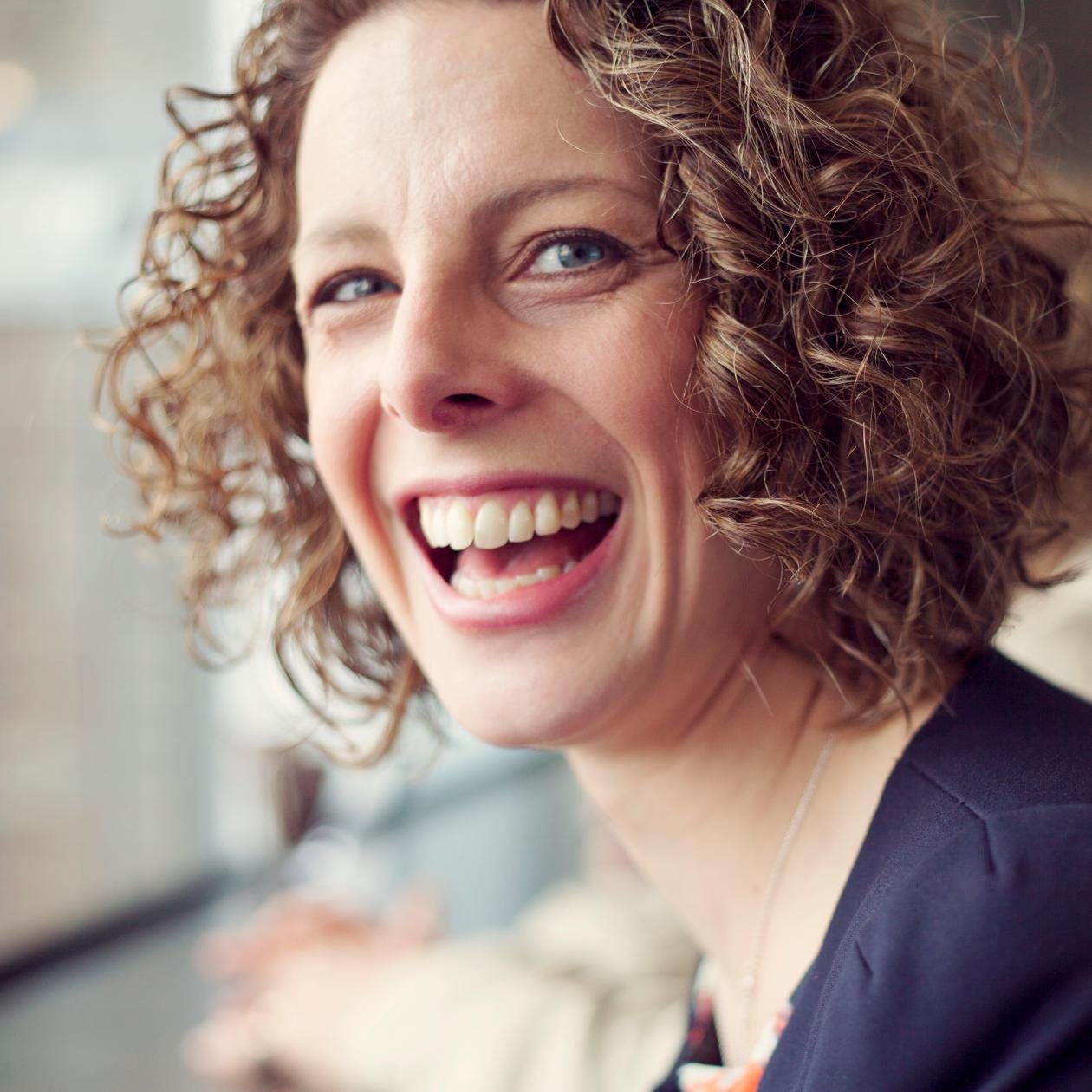 b_elastic's profile picture. Imagine a world in which women are empowered by joy – without guilt. My work empowers women to say ‘YES’ to joy, using it to energise their leadership and lives