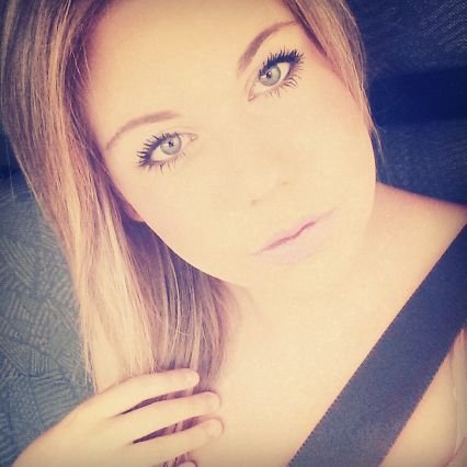 Ag46Andrea's profile picture. 