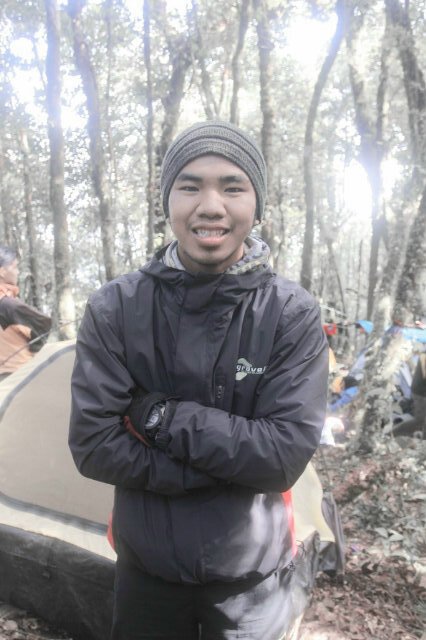 Alam Segalanya dan taat Beribadah Selamanya