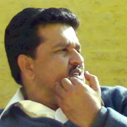 ‏‏‏جس شخص کے دشمن نہ ہوں اور سب دوست ہوں اس جیسا منافق کوئی نہیں  کیونکہ دشمن اس کے ہوتے ہیں جو حق کی بات کہتا ہے