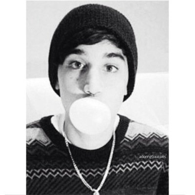 janoskiansomg07's profile picture. I gave you a free follow so please follow @ayeilyjai HER GOAL: 1000