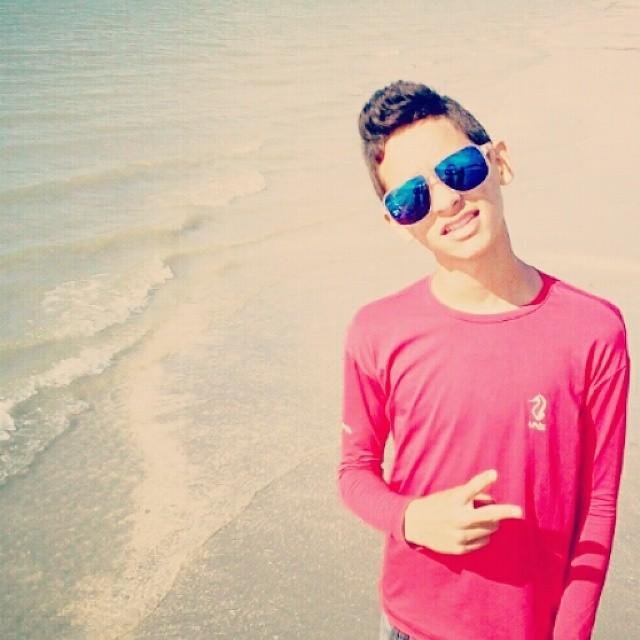 Sonhar, viver, e todo dia agradecer... :)
