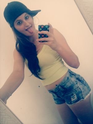 vitoria_basso's profile picture. Deeus no ComandoReddio