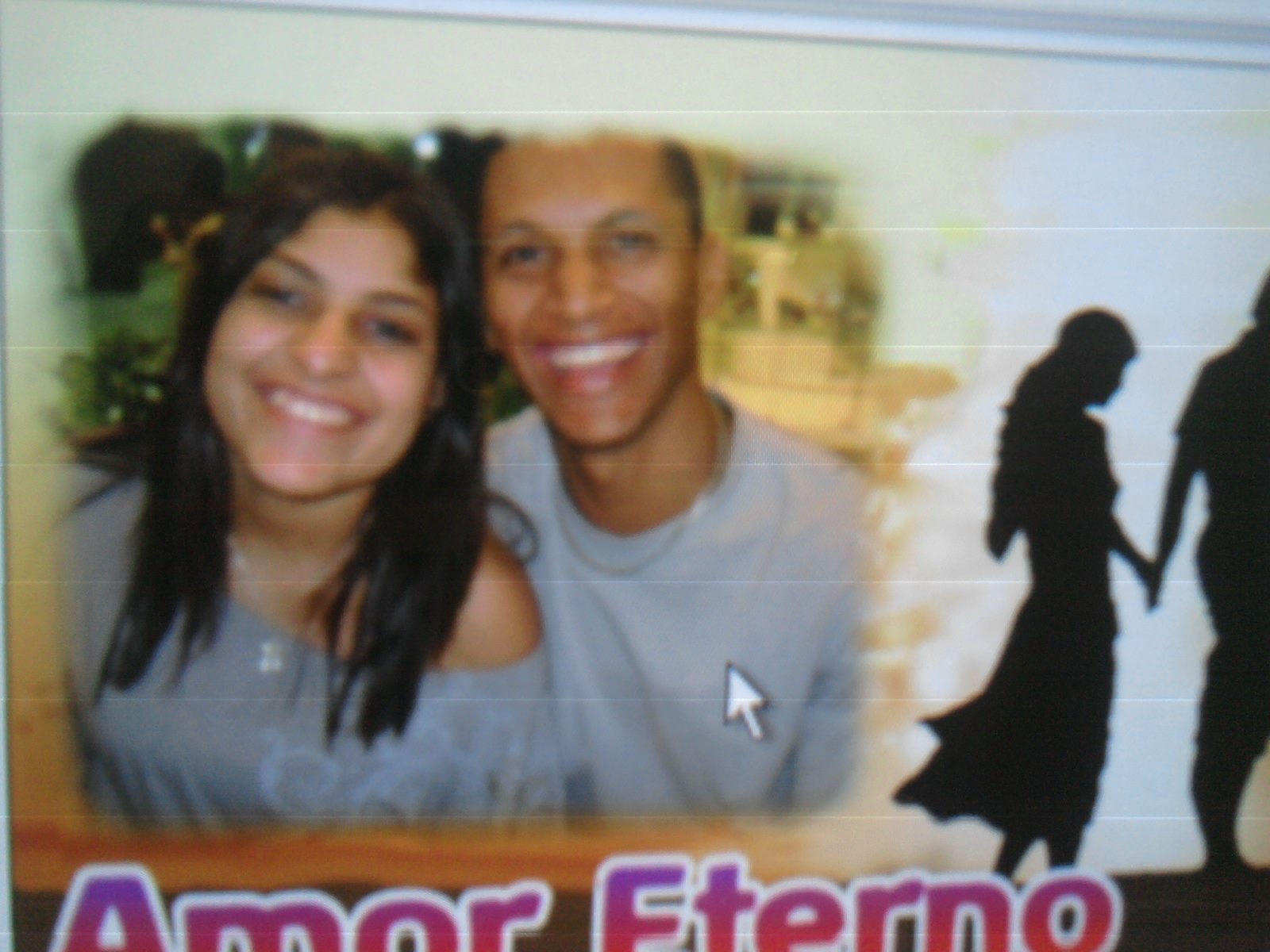 ThaisArieni's profile picture. 