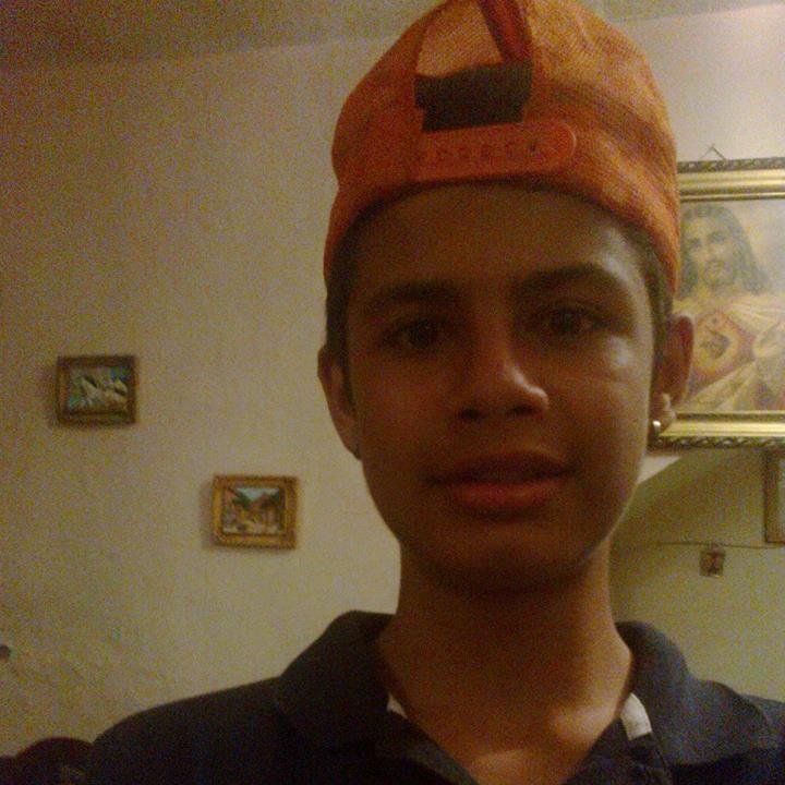 juliangel118's profile picture. 