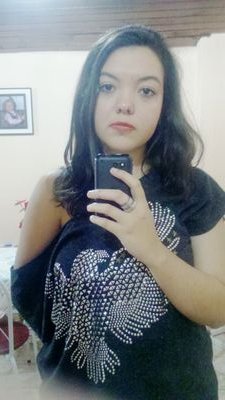 Colorada, gaúcha, apaixonada, romântica, poeta de verdade.
