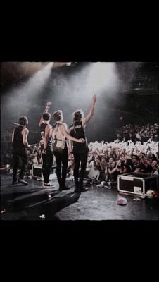 Dream convos with 5sos