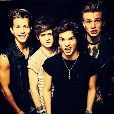 kerrydanks9's profile picture. Kerry danks 
13
The Vamps❤️
Connor
Brad❤️
Tristan
James
