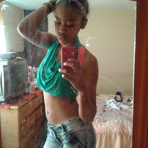 emisitaguerron's profile picture. 