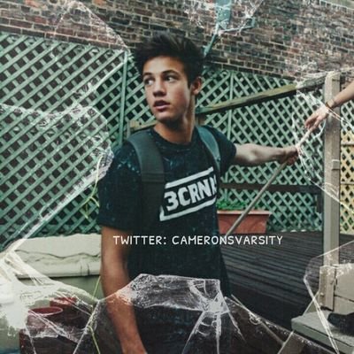 this guy cameron dallas is my fav