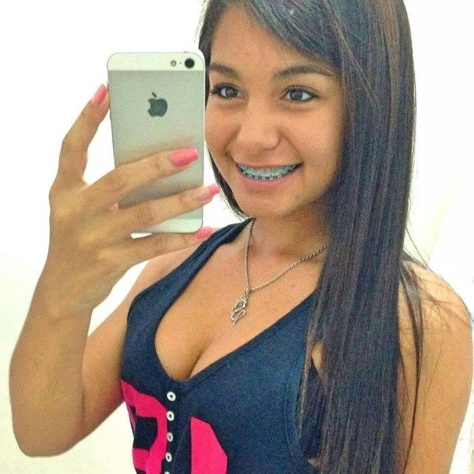 Se afaste de tudo aquilo que tira o sorriso do seu rosto, não sofra sem necessidade