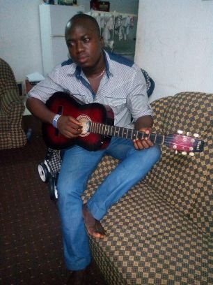 CEO folaniyiventures dealer in all thermocool electronics, sales and repair of fridge and freezer and we also into ice block machines