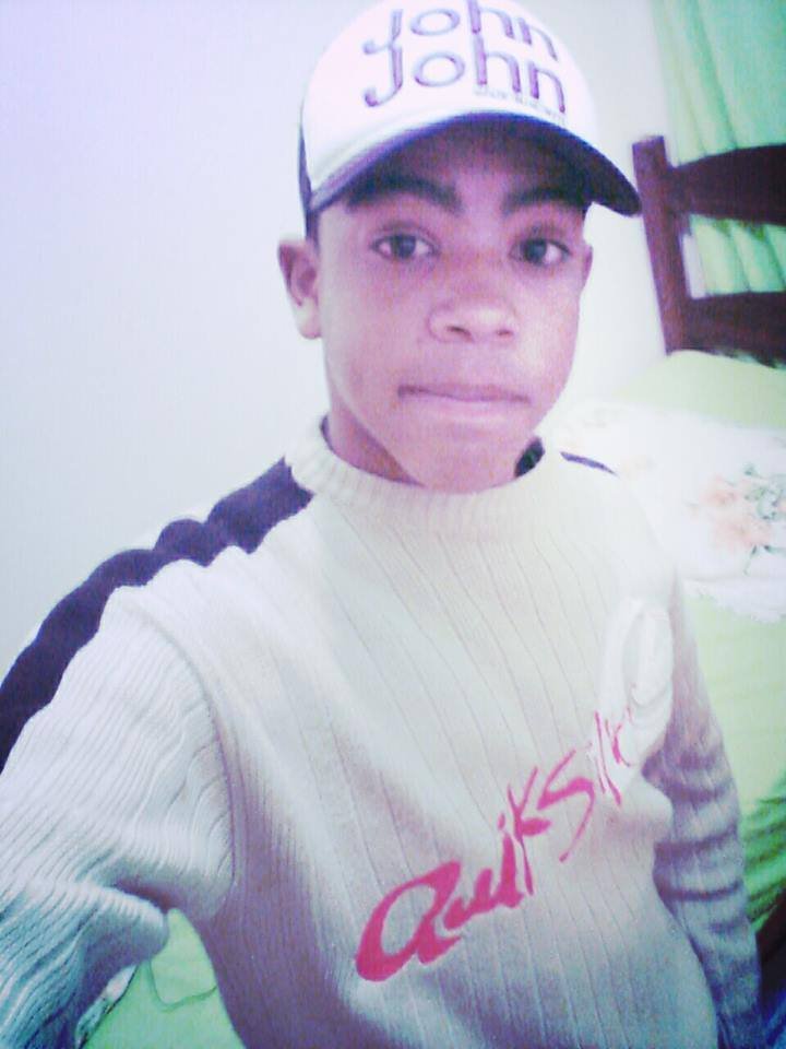 Gosto de futebol Ruim mais ta valeno hahaha